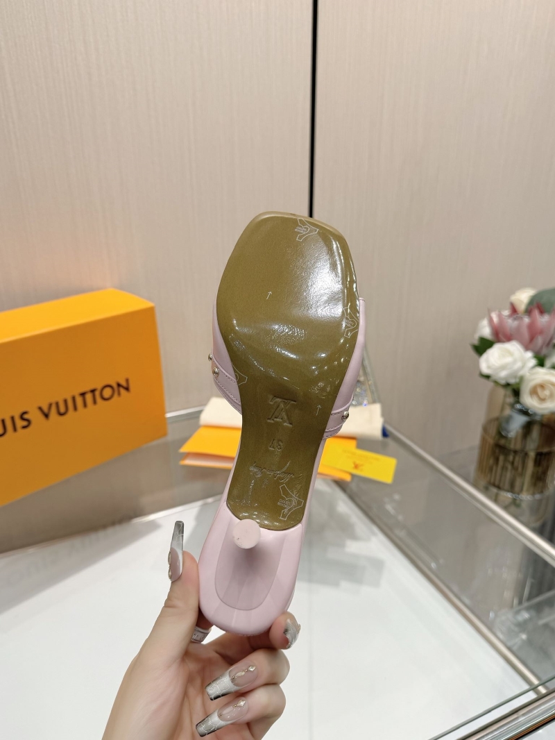 l0vis Vvtt0n heeled shoes